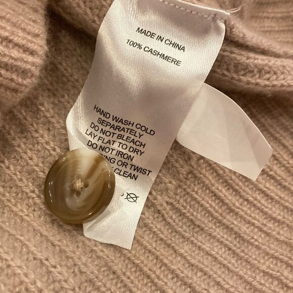 NEW Quince 100% Cashmere Oversized Boyfriend Super Soft Cardigan Mink Pink XS - Picture 7 of 8